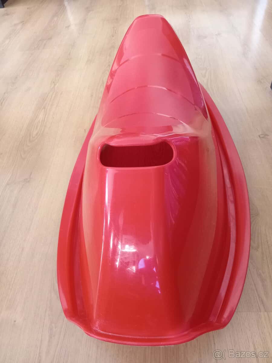 Plastová houpačka IKEA 2