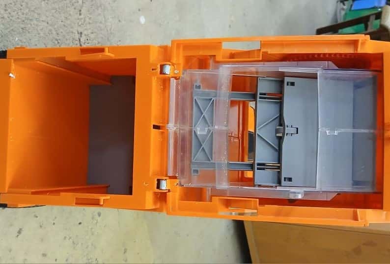 Bruder popelářské auto 4