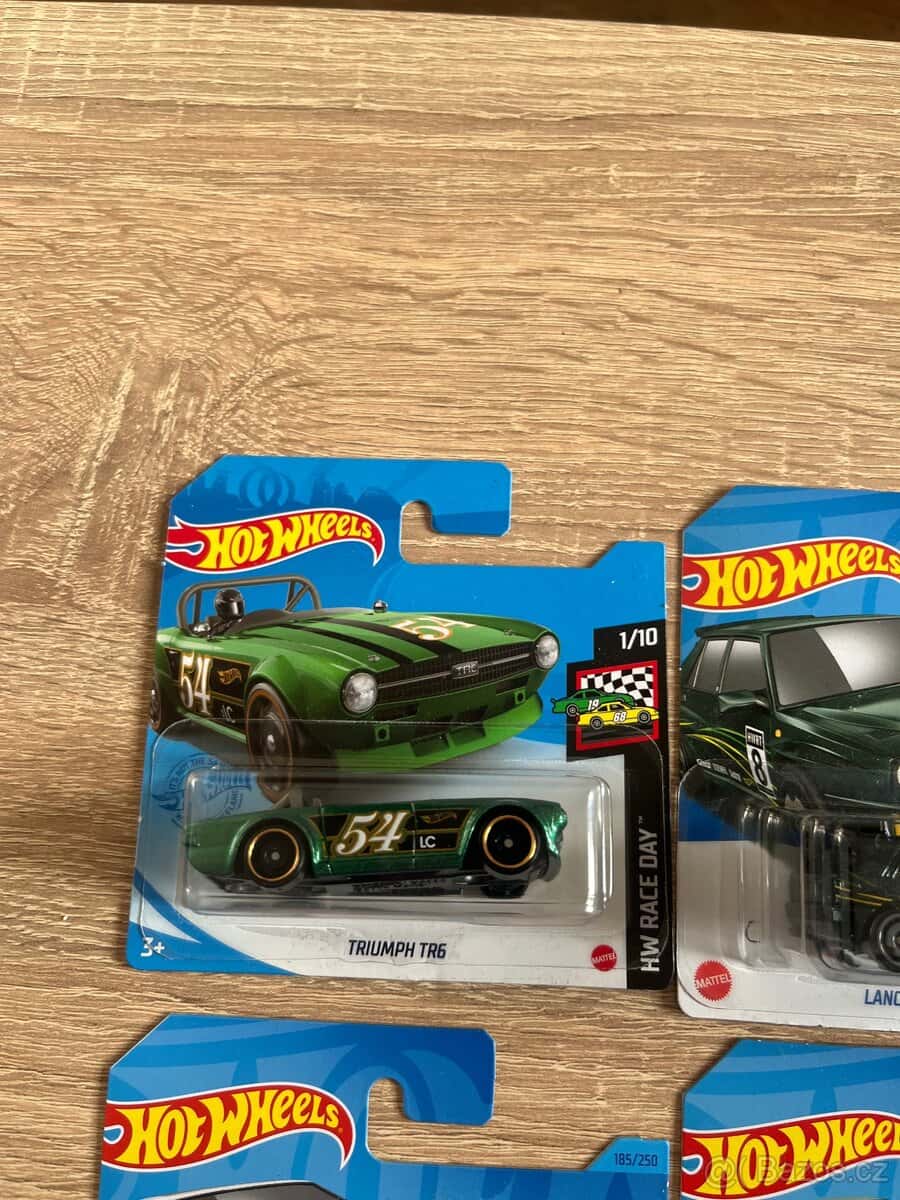 Hotwheels 6