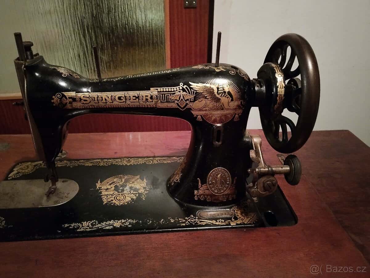 Šicí stroj SINGER 3