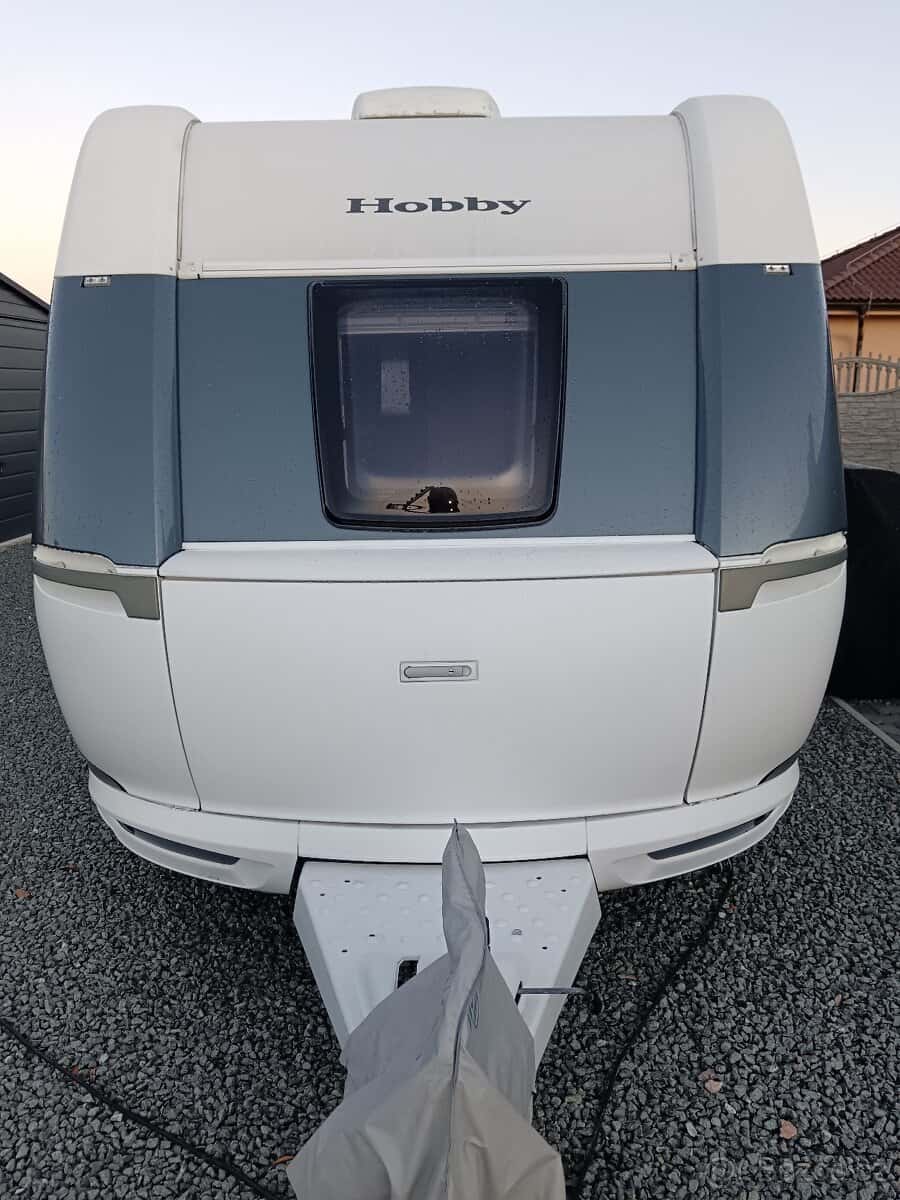 Karavan Hobby 475 4