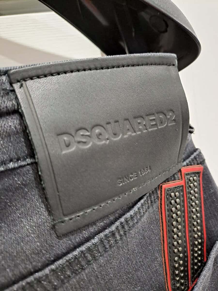 DSQUARED2 JEANS 4