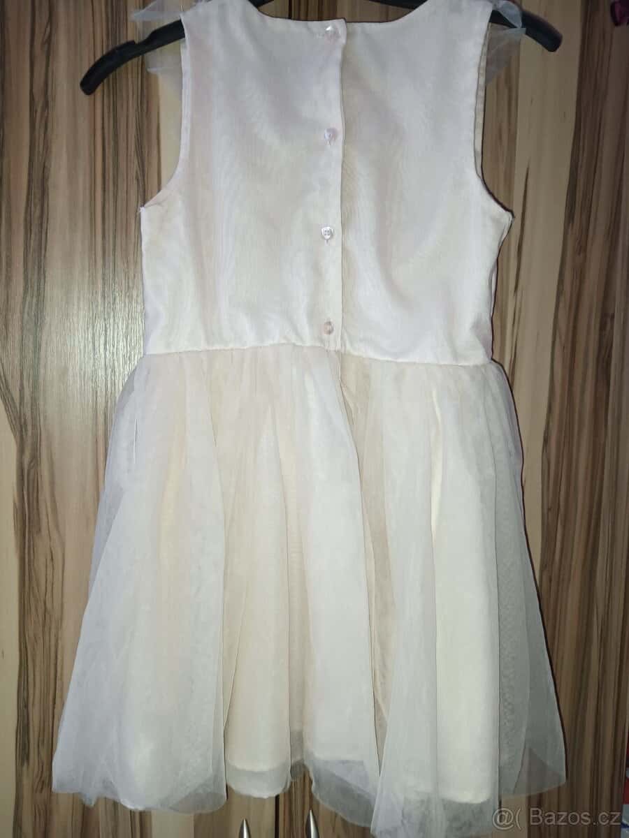Dívčí šaty 2