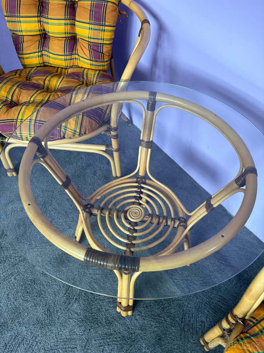 Ratanový nábytek. 3