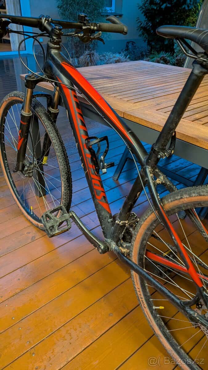 Specialized Rockhopper 29" 3