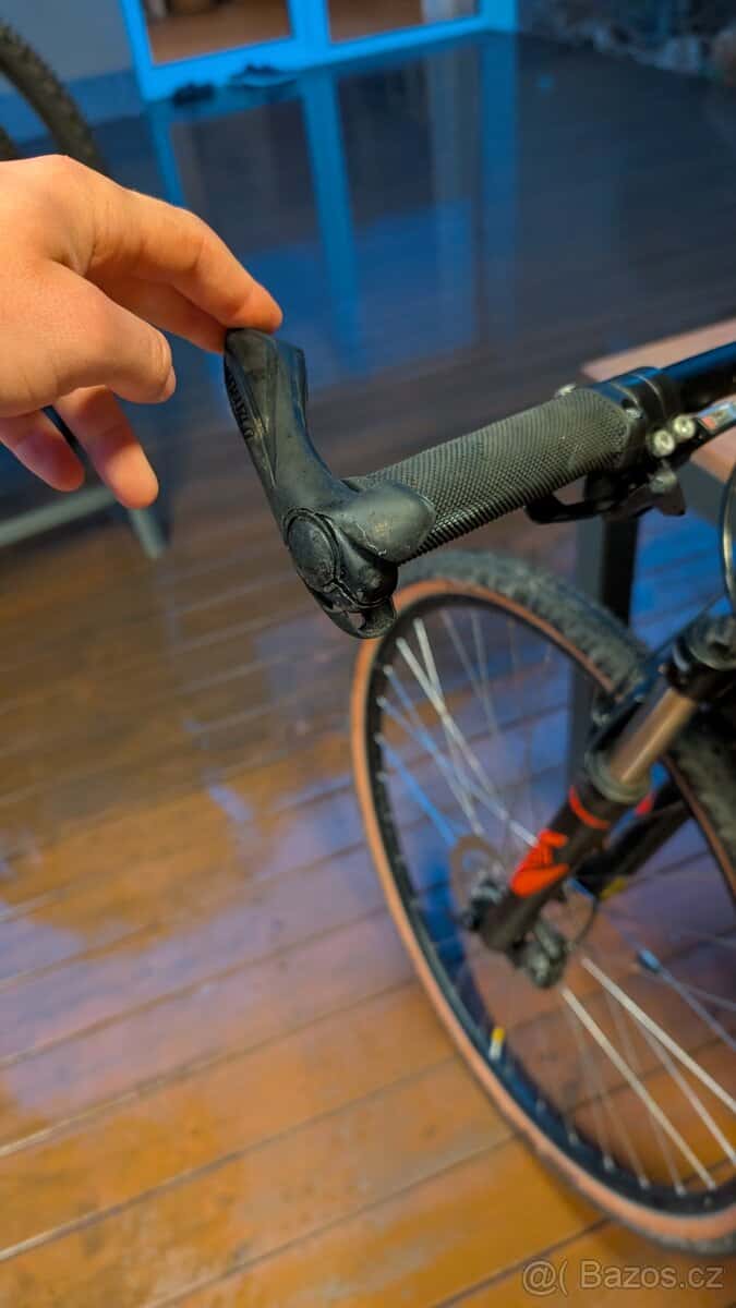 Specialized Rockhopper 29" 6