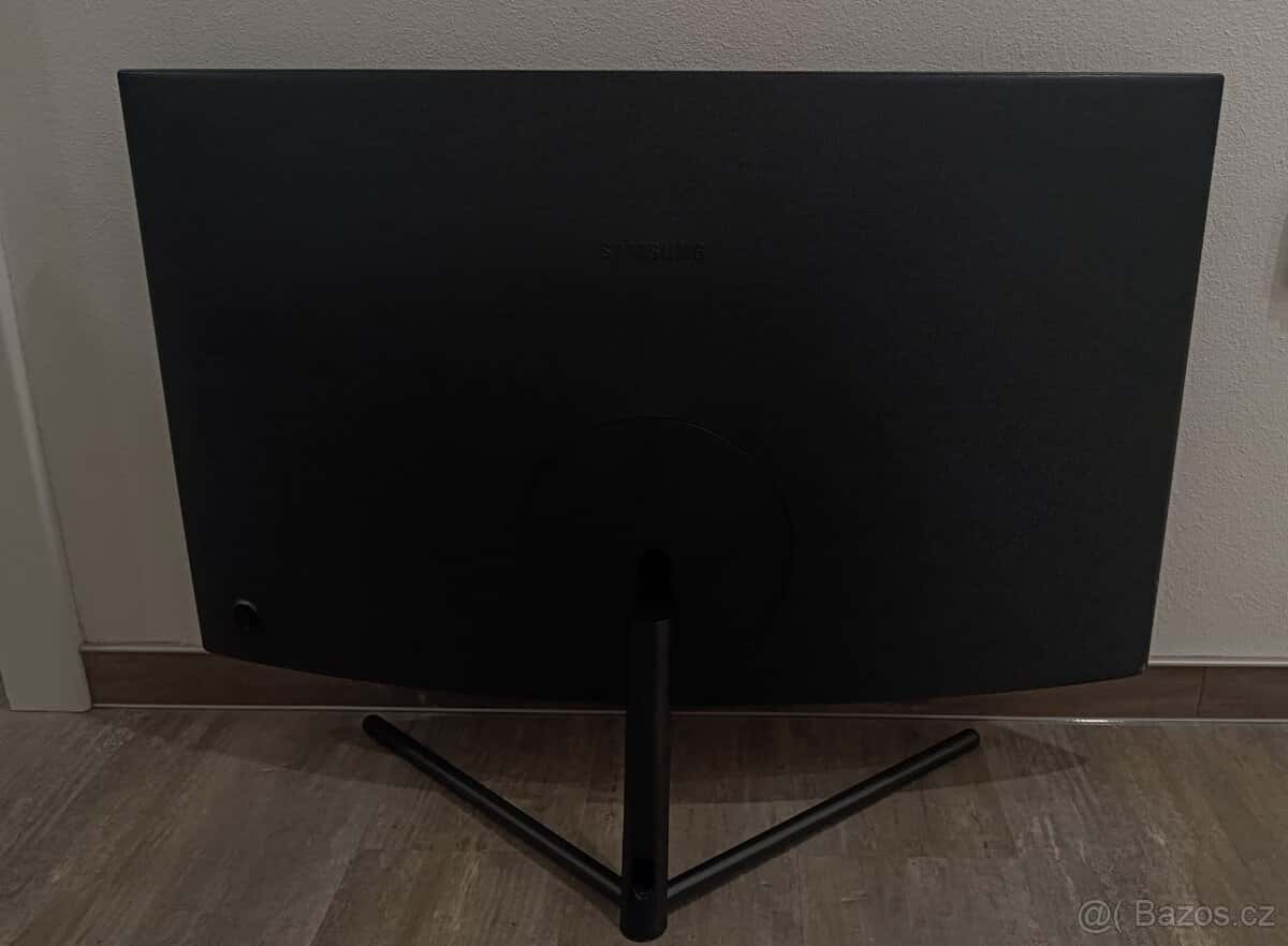 Samsung 32 " ViewFinity 2
