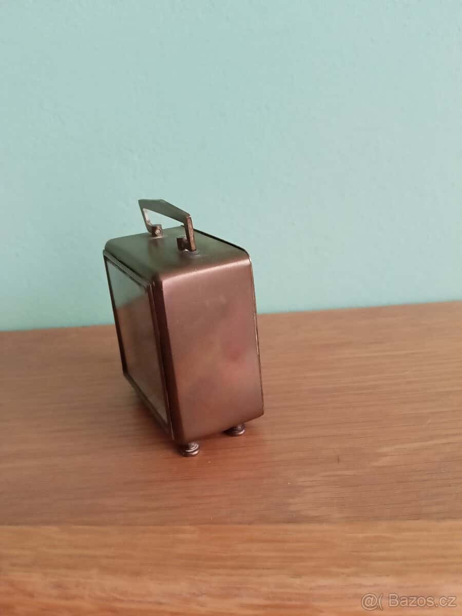 Starožitný budík 3