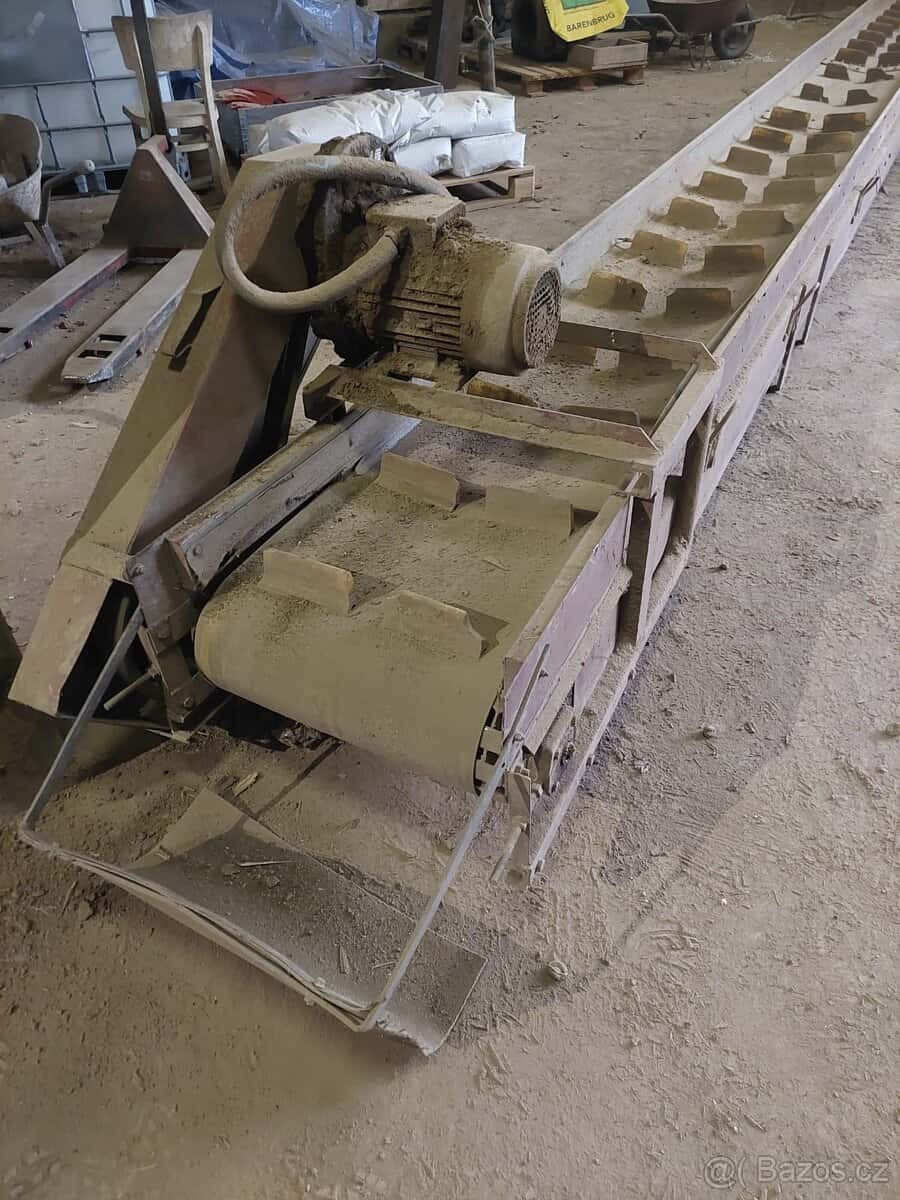 PÁSOVÝ DOPRAVNÍK 1