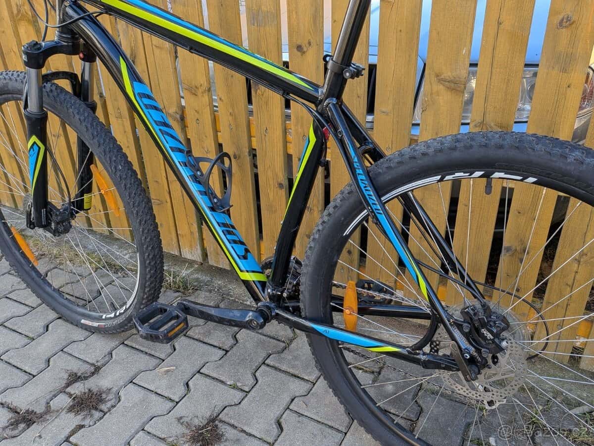Specialized Hardrock 29" 6