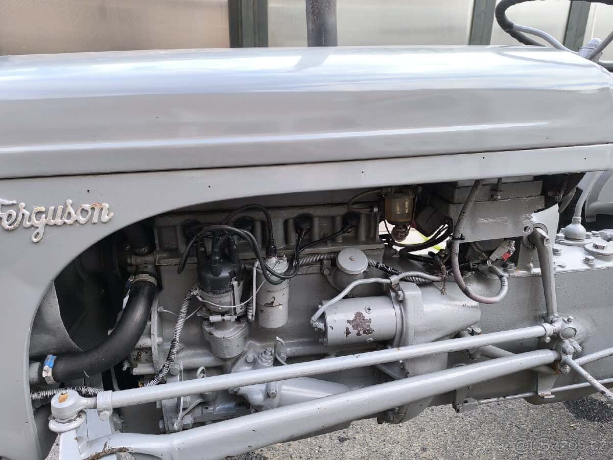 Traktor Ferguson Tea 20 5