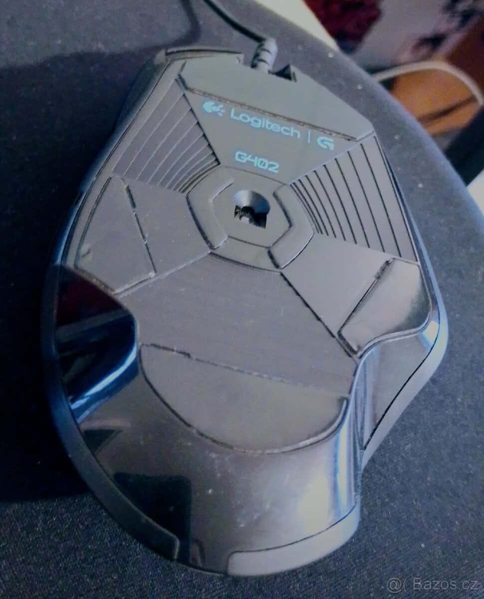 Logitech G402 Herní myš 3