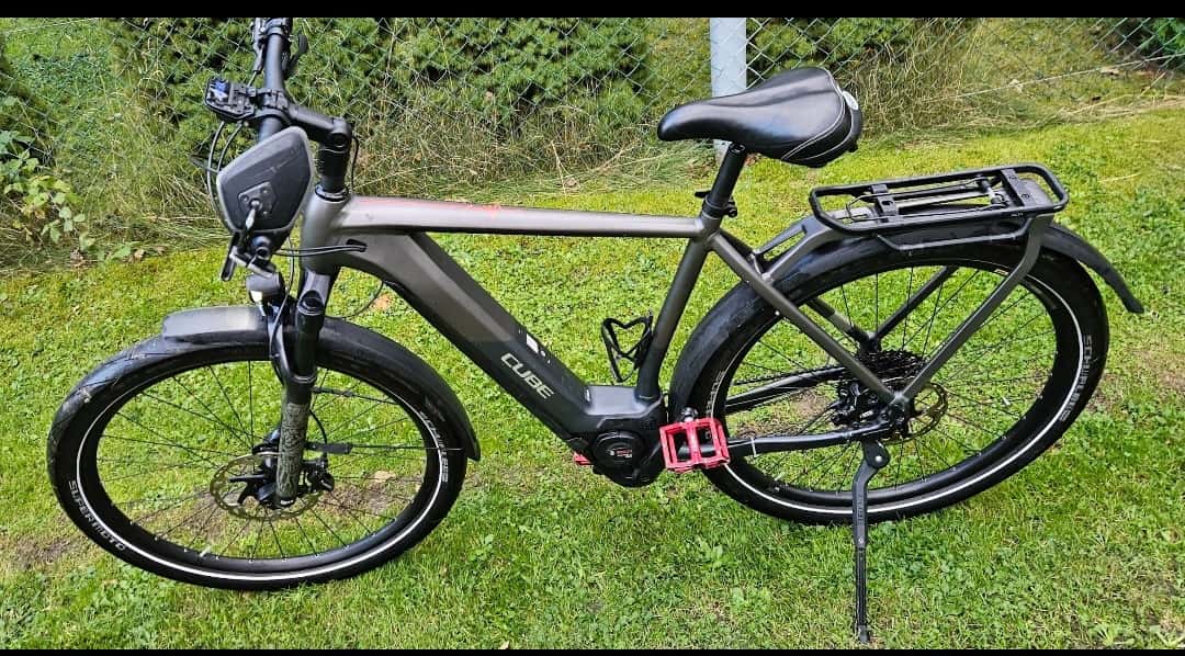 Prodam CUBE KATHMANDU SLT 2