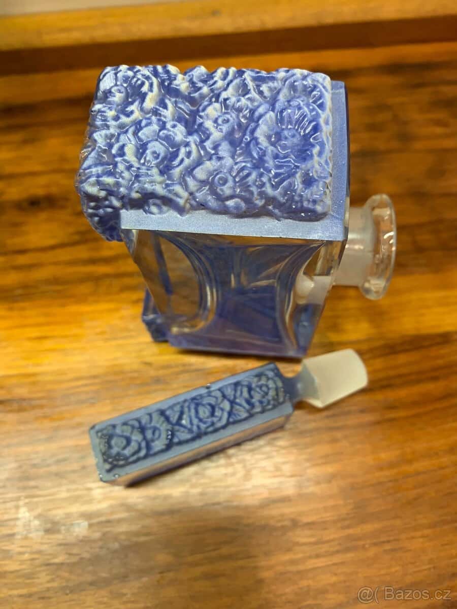 starožitné flakony 7