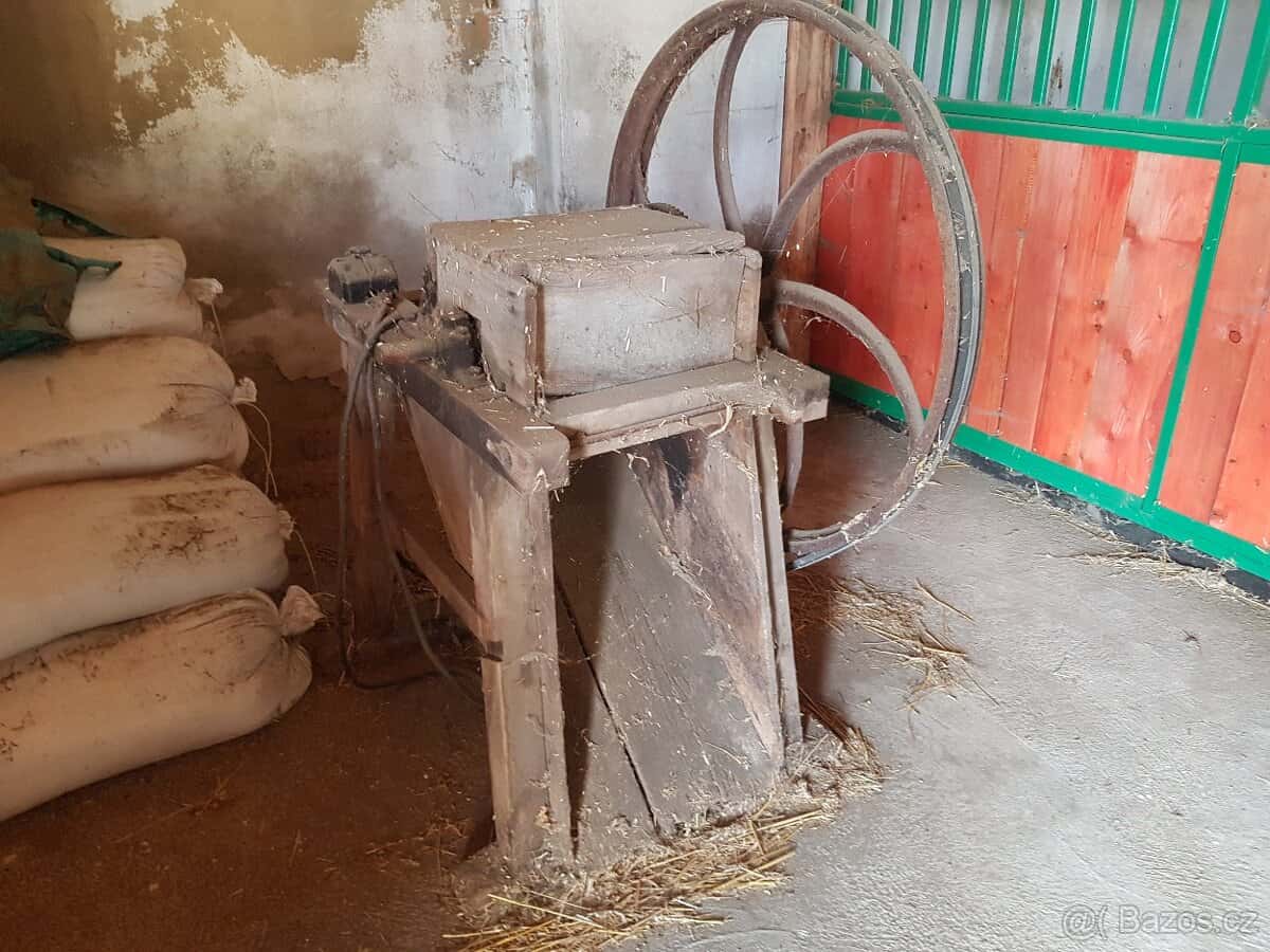 Prodám sečkovici 2