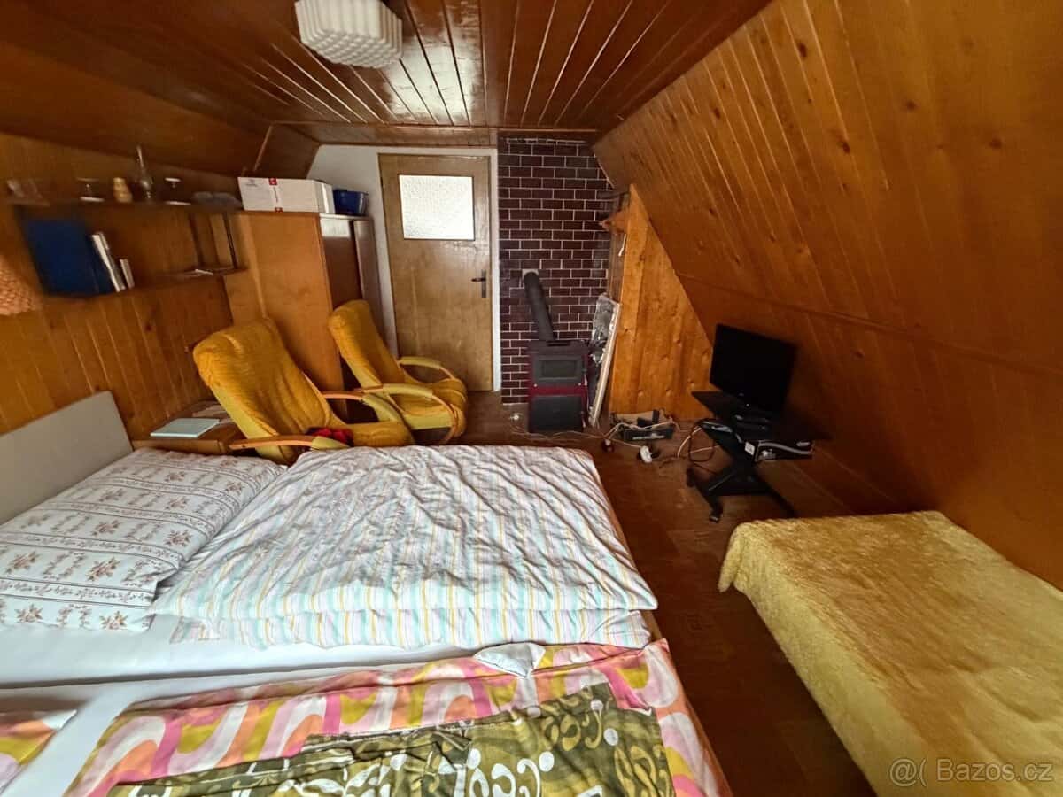 Chata, Třebívlice 7