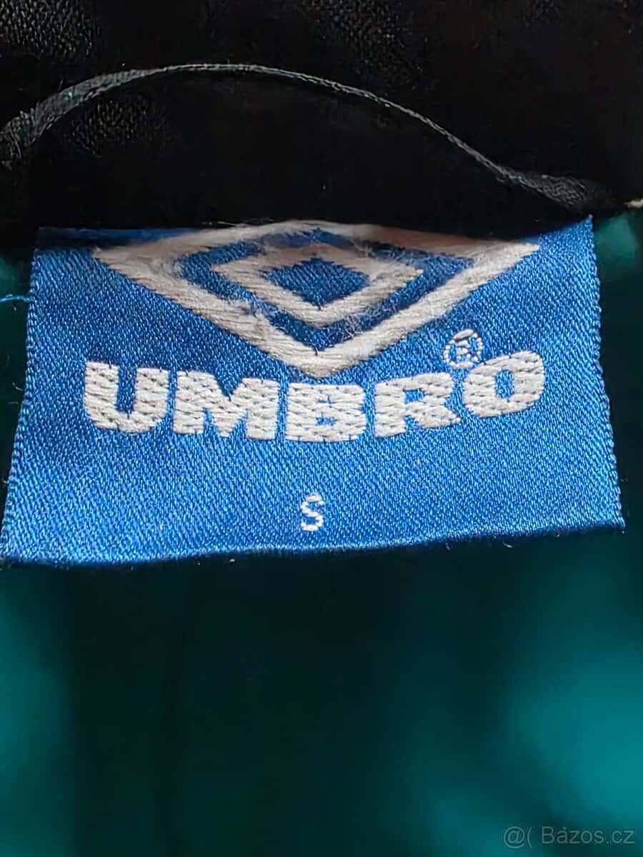 Bunda Umbro 4