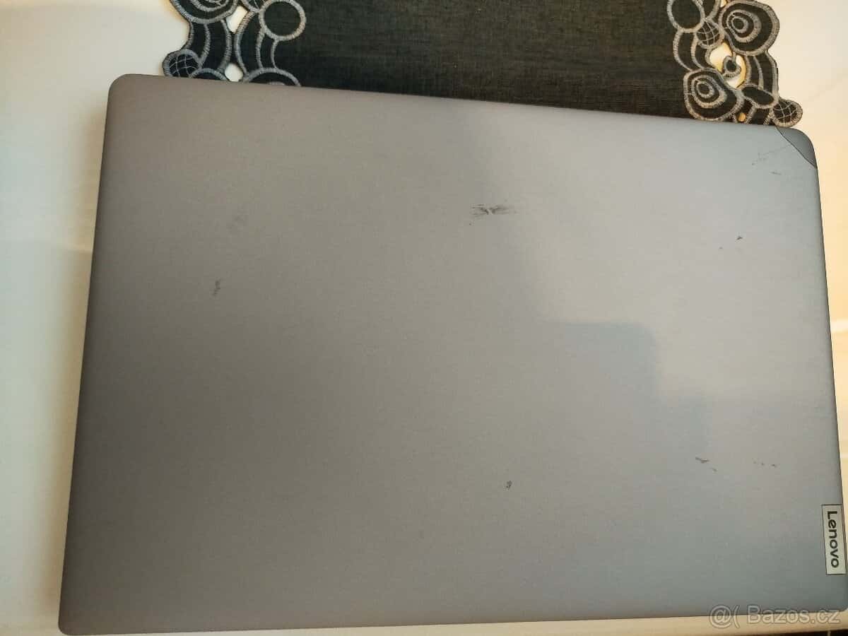 Prodám Lenovo notebook 3