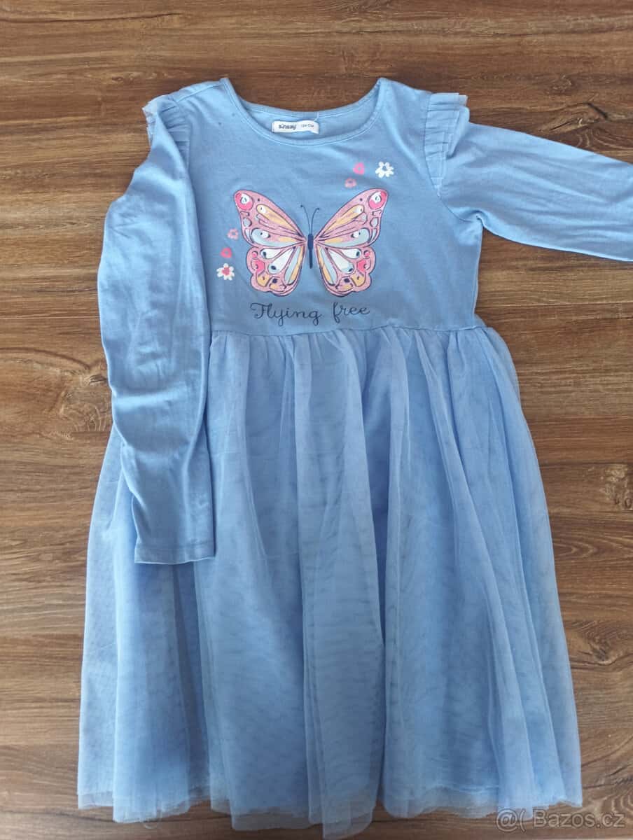 Dívčí šaty 8