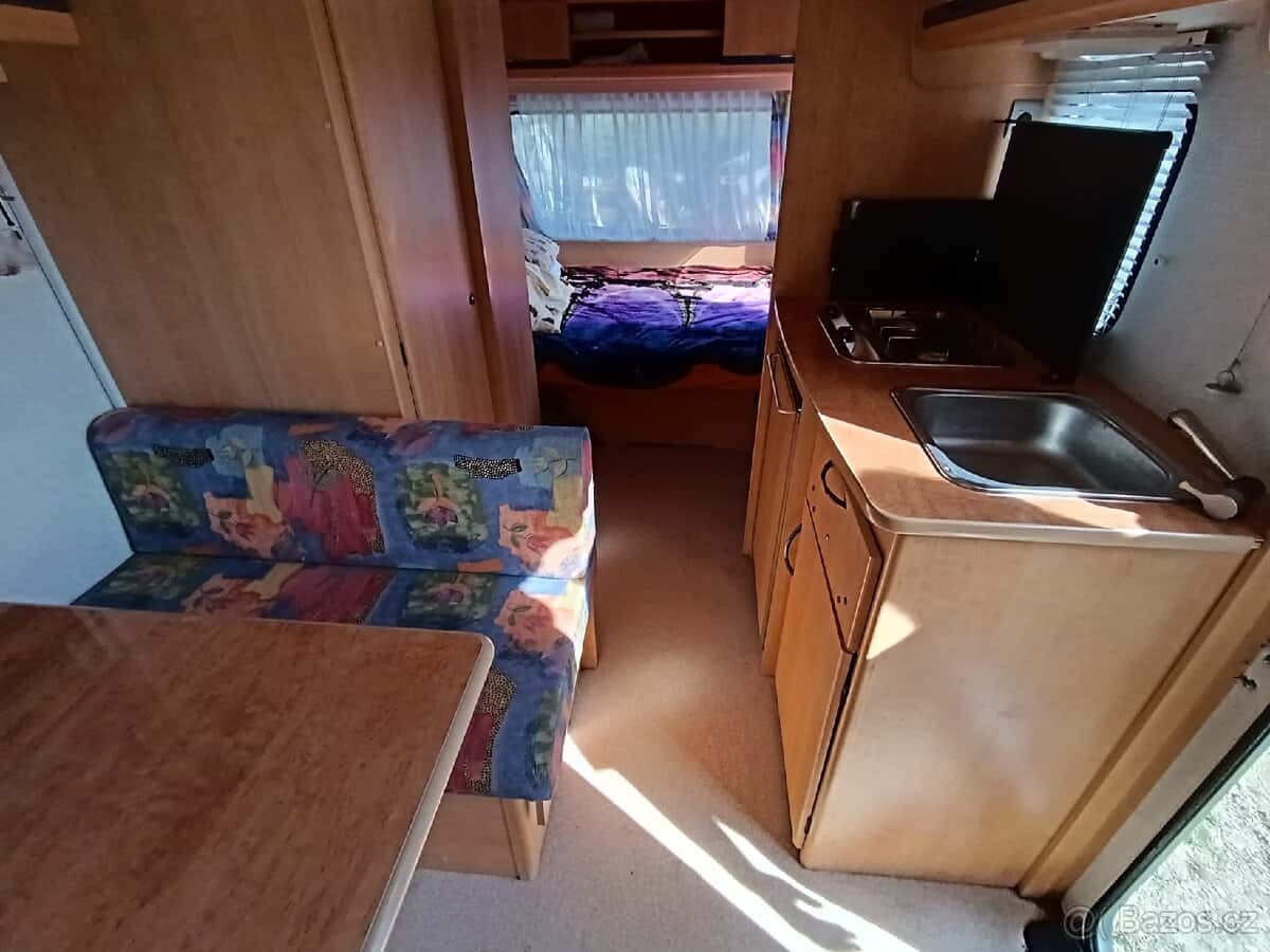 Prodám karavan 15