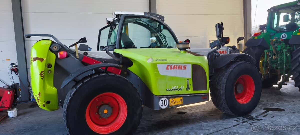 Claas Scorpion 1
