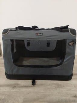 Přepravní taška pro psi do auta