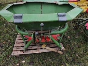 Rozmetadlo průmyslových Hnojiv Amazone