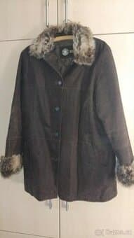 Dámský kožený kabát-zn.KARA