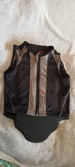 Páteřní chránič černý P06 Swing, vel. A-S