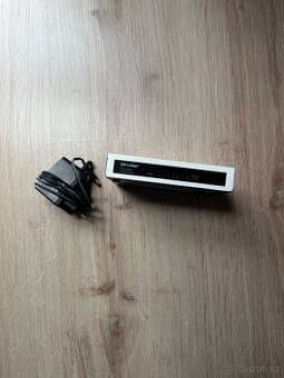 TP-Link switch SF1008D