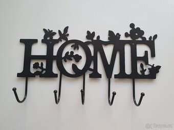 Věšák na zeď nebo dveře HOME