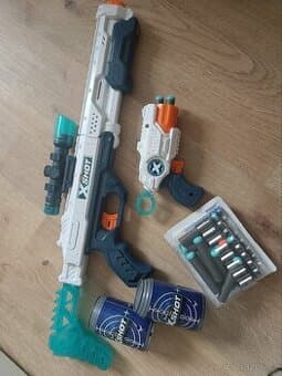 Pistole XShot - velka zdarma