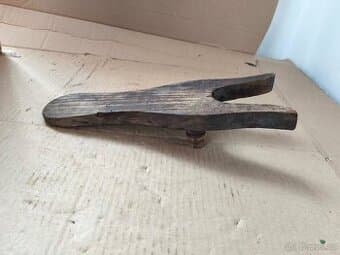 Starožitný dřevěný zouvák na boty