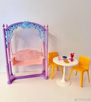 Barbie zahradní nábytek