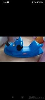 Houpací pes Little tikes