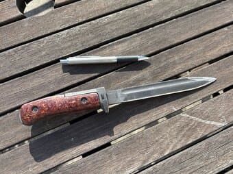 Bajonet CZ vz. 58 s pouzdrem