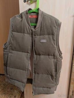 Levi's péřová vesta  manšestr vel.M