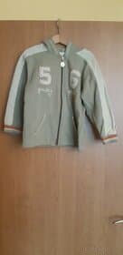 Prodám chlapeckou mikinu na zip 5-6 let