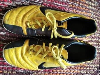 NIKE - značková sportovní obuv - zachovalý stav.