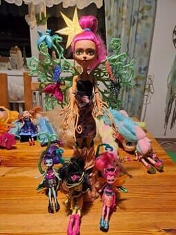 Panenky Mattel Monster High Treesa 30 cm