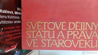 Světové dějiny státu a práva