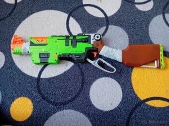 Dětská pistole nerf