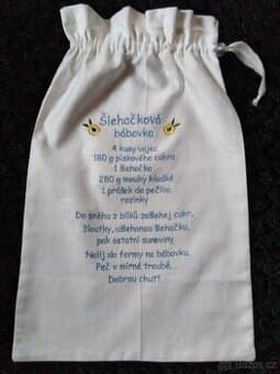VELKÝ VYŠÍVANÝ SÁČEK - RECEPT - KUCHAŘKA