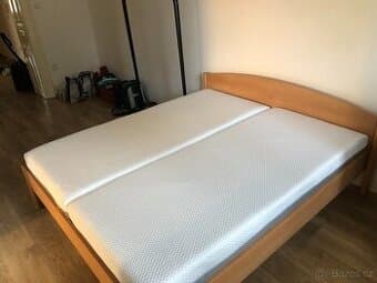 MATRACE S PAMĚŤOVOU PĚNOU 85X195 GOLD F30 ŠIPKY WELLPUR