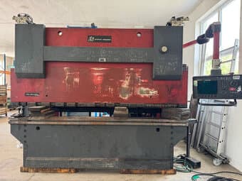 Ohraňovací lis HOL 160/3150