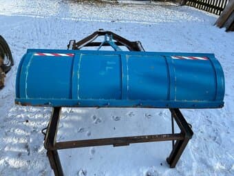 Radlice na sníh za malotraktor