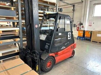Linde E30 elektrický vysokozdvižný vozík