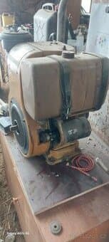 Benzinovy stabilni motor