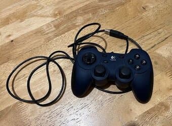 Ovladač gamepad Logitech