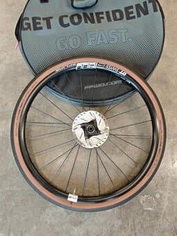 Sada kol dt Swist G1800 pláště 28x1.50